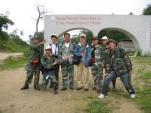 Ecologist Mel Songer and Professor Lui Xuehua working with a team of Tsinghua University students and rangers from Foping National Nature Reserve to collect data on vegetation, climate, and locations of giant pandas and other wildlife species that share their ecosystem. Ecologist Mel Songer and Professor Lui Xuehua working with a team of Tsinghua University students and rangers from Foping National Nature Reserve